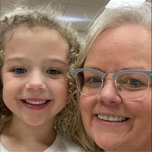 Meet your Posher, Lisa